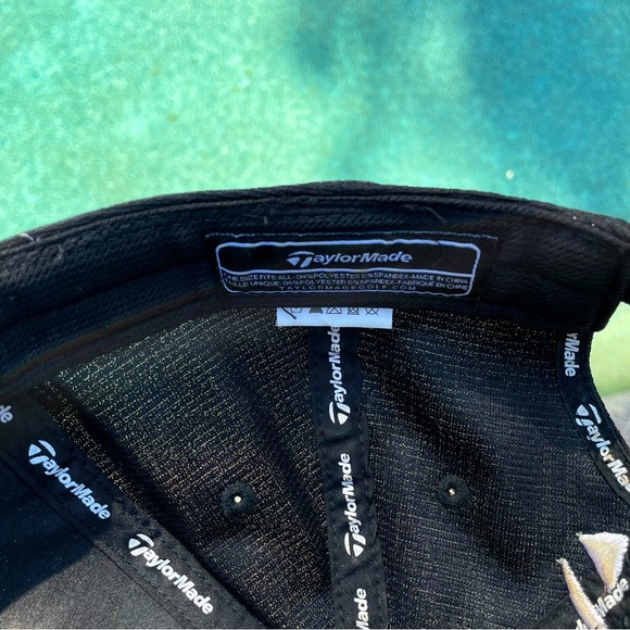 TaylorMade Black with Buckle Adjustable Strap Golf Cap - Picture 8 of 9